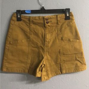 290. Universal Thread High Waist Shorts size 2/26